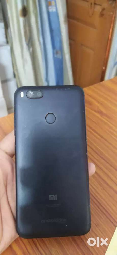 MI A1 full working but camra is not working