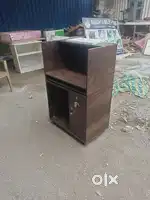 Cash counter 4 feet height