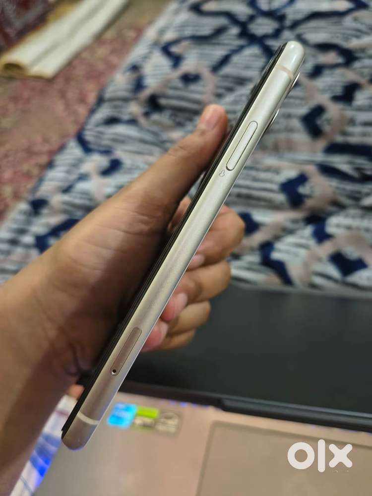 iphone 11 64gb