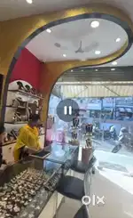 Shop in Hazratganj