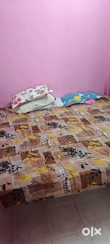 PG FOR MUSLIM GIRLS INFAMILY HOUSE  1 BED ROOM HOUSE  AVALAIBLE