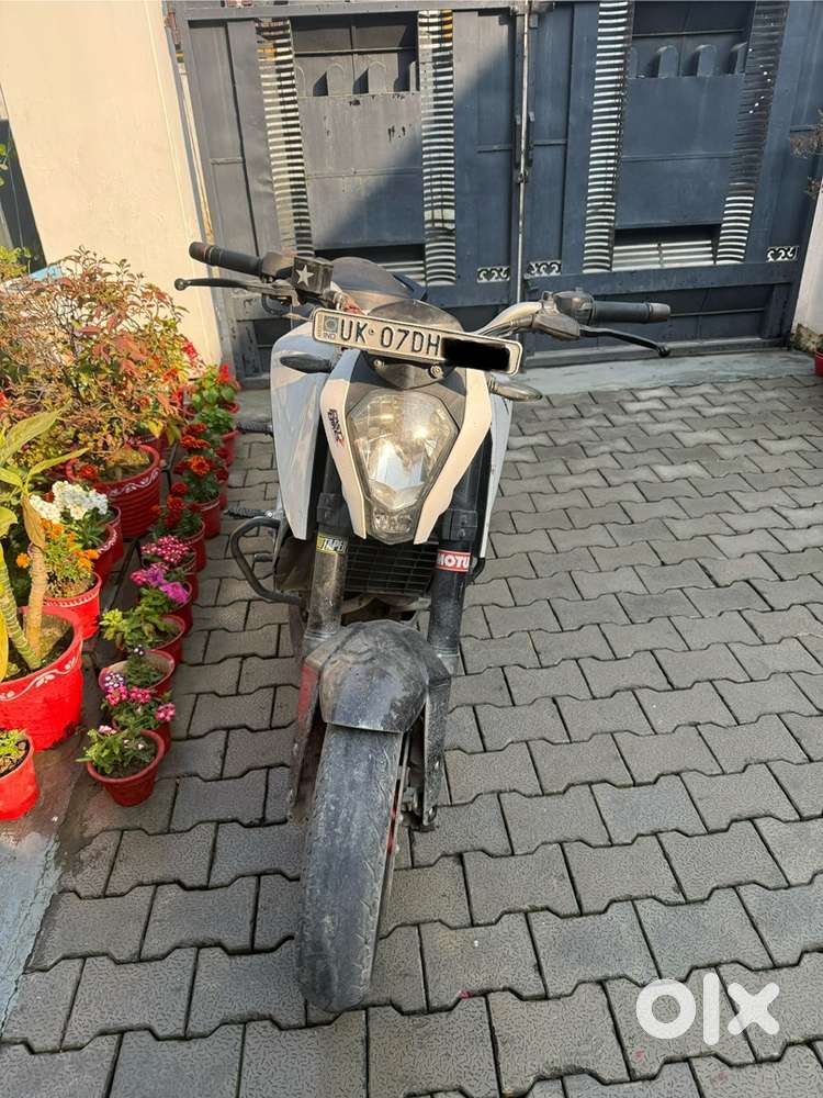 Ktm duke 200