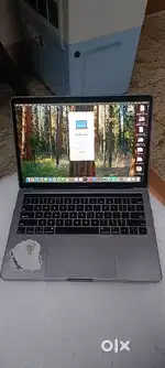 Apple mac book pro 2019 2020 model