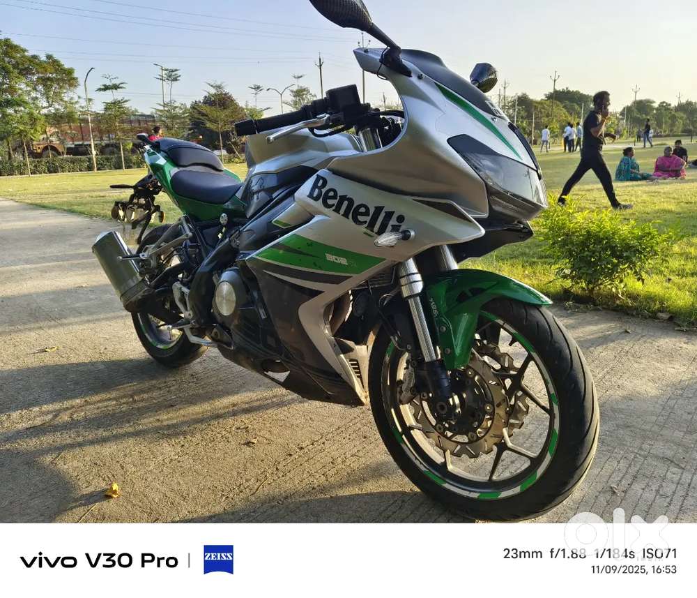 Benelli 302r न्यू ब्रांड कंडीशन लाउड साउंड