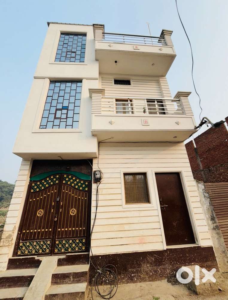House for Sale – Chowkaghat, Hukulganj (Varanasi)  Price: ₹55 Lakhs