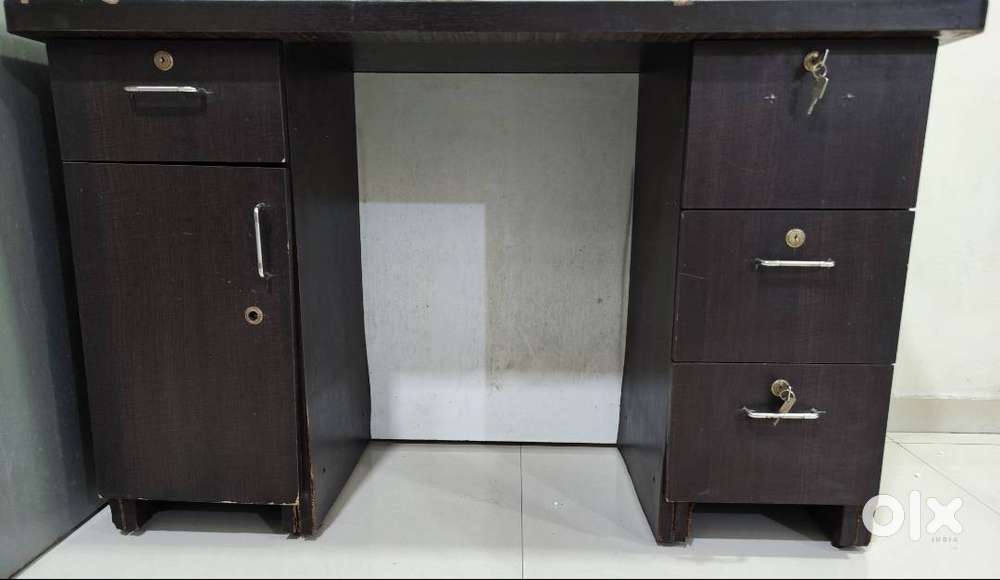 Tables (study, computer, dressing), office chair
