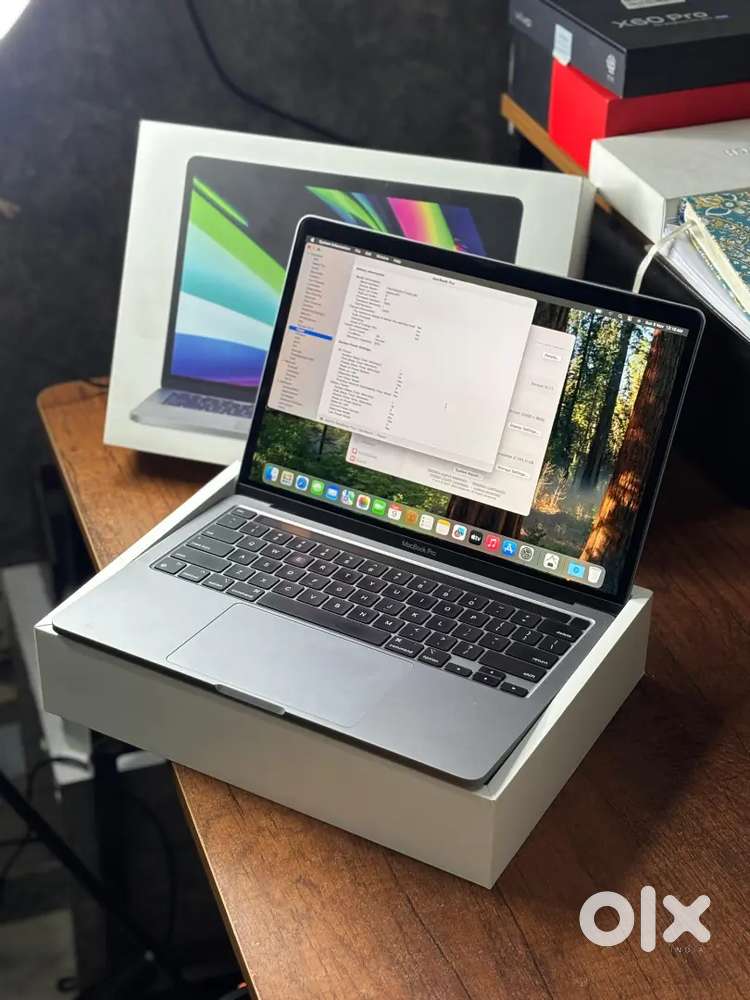 MacBook Pro M1 Chip 13.6 inch