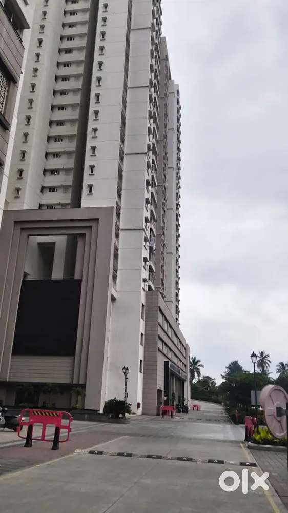 3 BHK IN PRISTAGE APPARTMENT FLAT FOR RENT AT NEAR  GOTTIGERE BG  RD