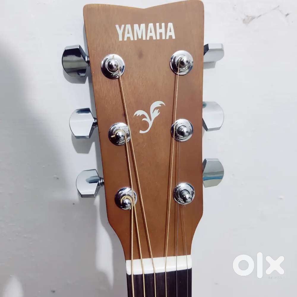 Yamaha guitar brand new