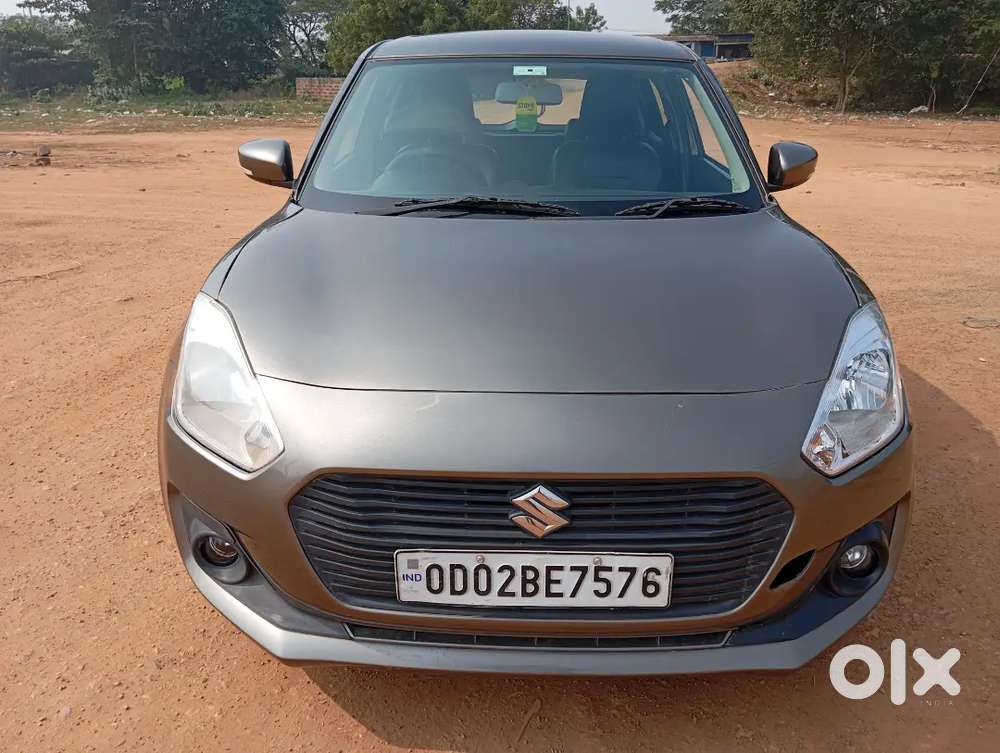 Maruti Suzuki Swift 2019 Petrol 64000 Km Driven, AUTOMATIC