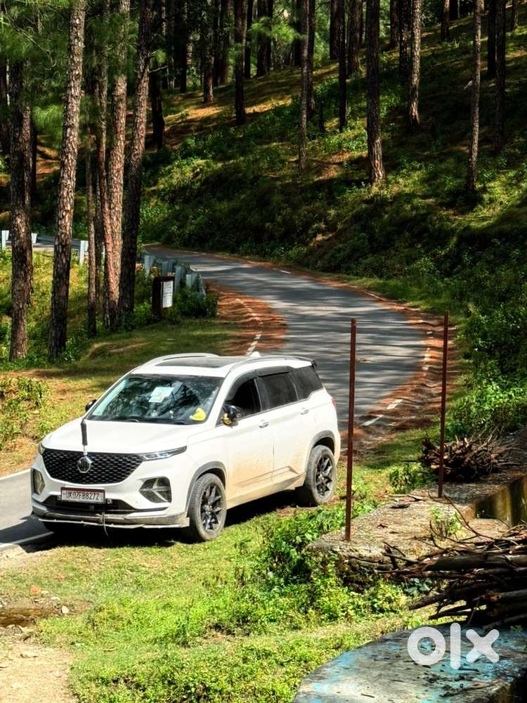 MG Hector Plus 2022 Petrol Good Condition