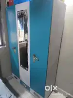 3 Compartment cupboard