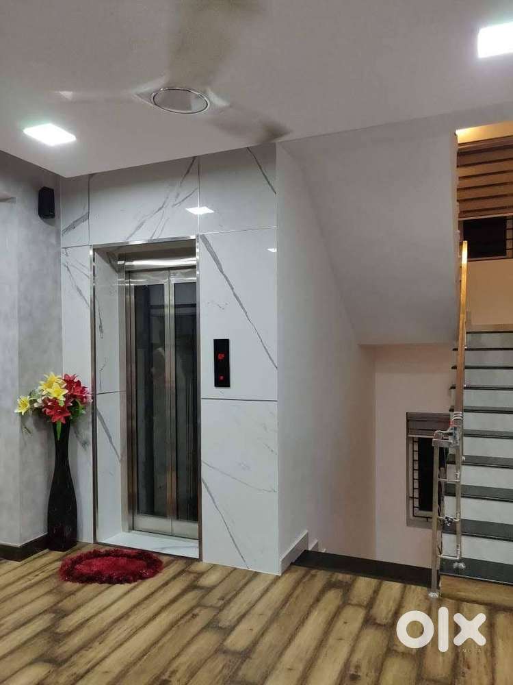 3 BHK house in Neelankarai