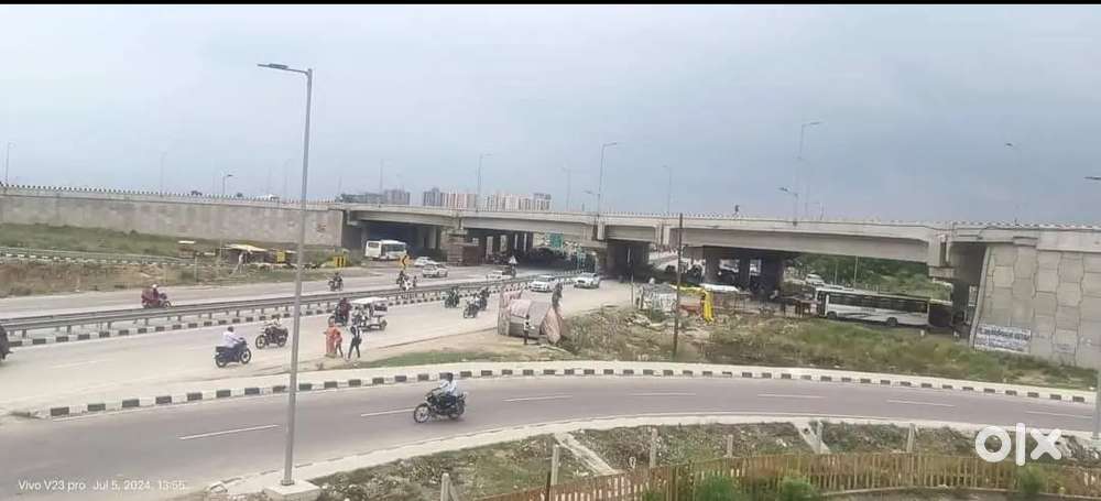 फुल गेटेड कॉलोनी में प्लॉट खरीदे