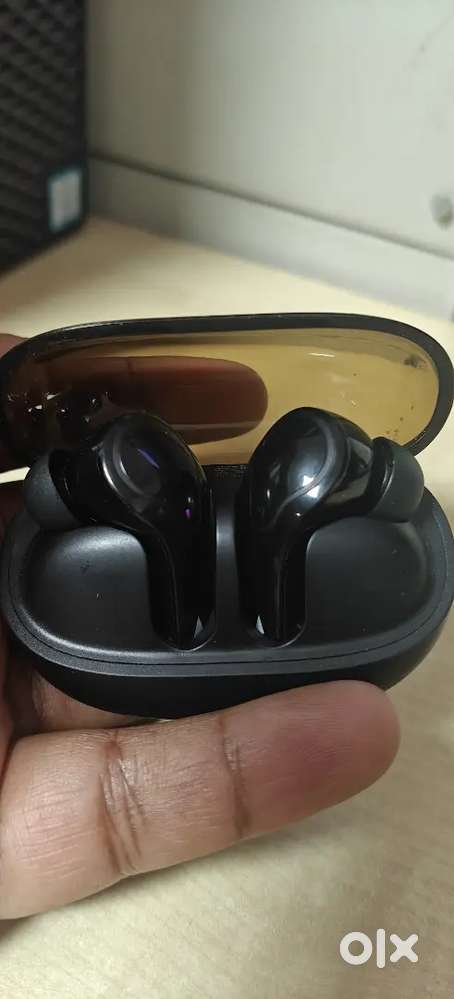 Boat Earebuds in warranty