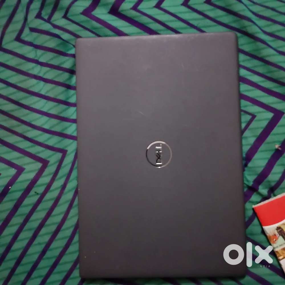 main apne laptop ko sell kar raha hun 180 folde