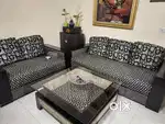 Sofa 3+2 in very good condition with center table