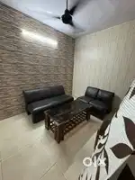 1 bhk for rent boys girls family in 125 sector Royal property