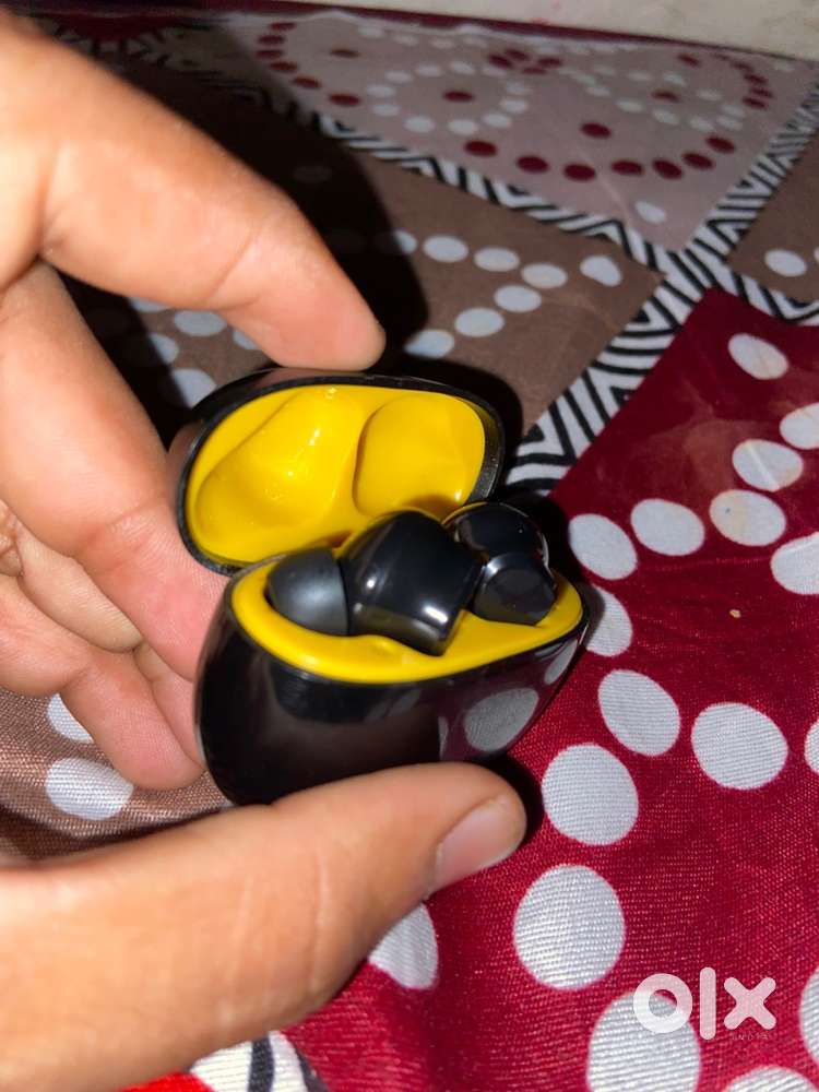 Realme earbuds