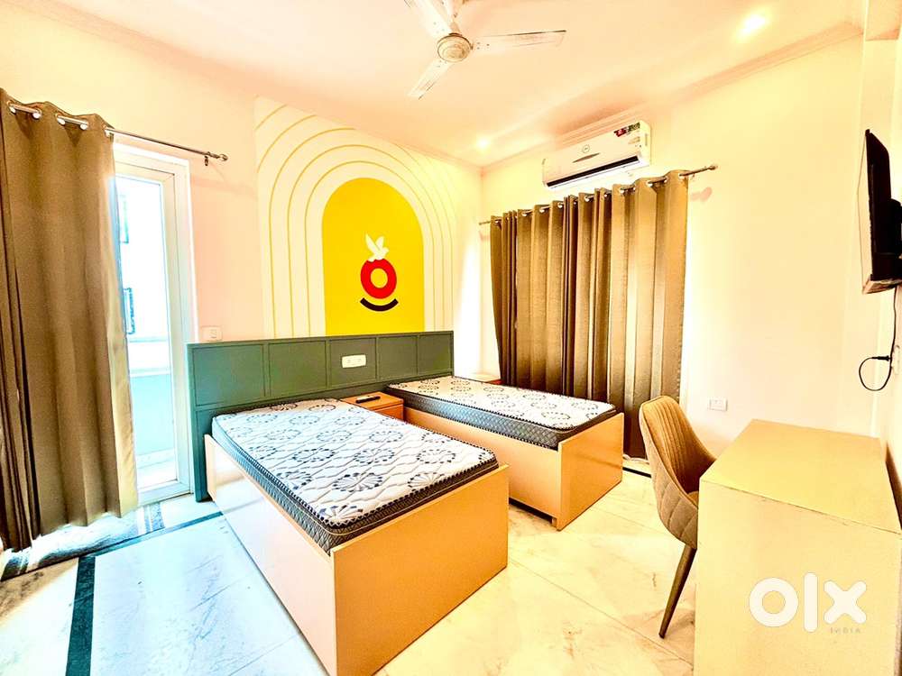 Girls pg in sector 44