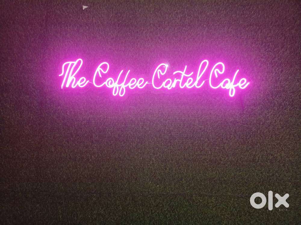 Chef for cafe