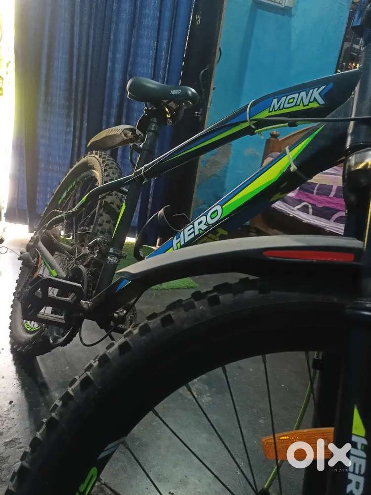 HERO GEAR CYCLE 9 MONTH OLD