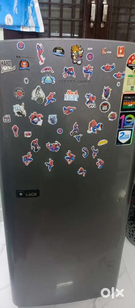 Urgent sell singal door fridge 8 year  under warranty