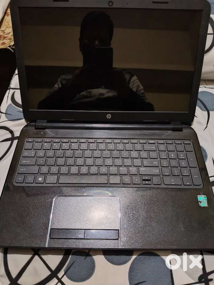 HP laptop single hand use,New condition