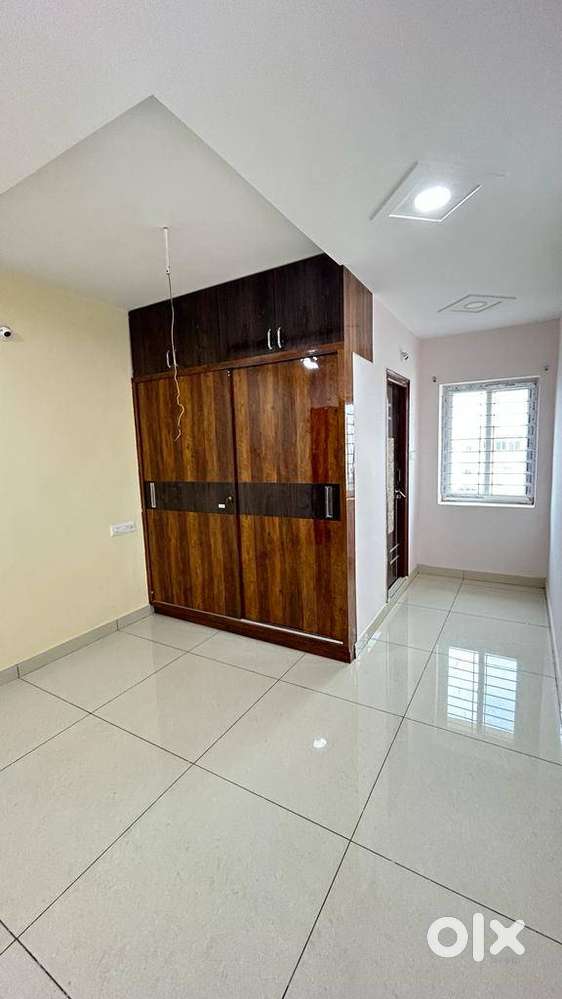 2 BHK Semi-Furnished Flat for Rent in Sainikpuri Main Road