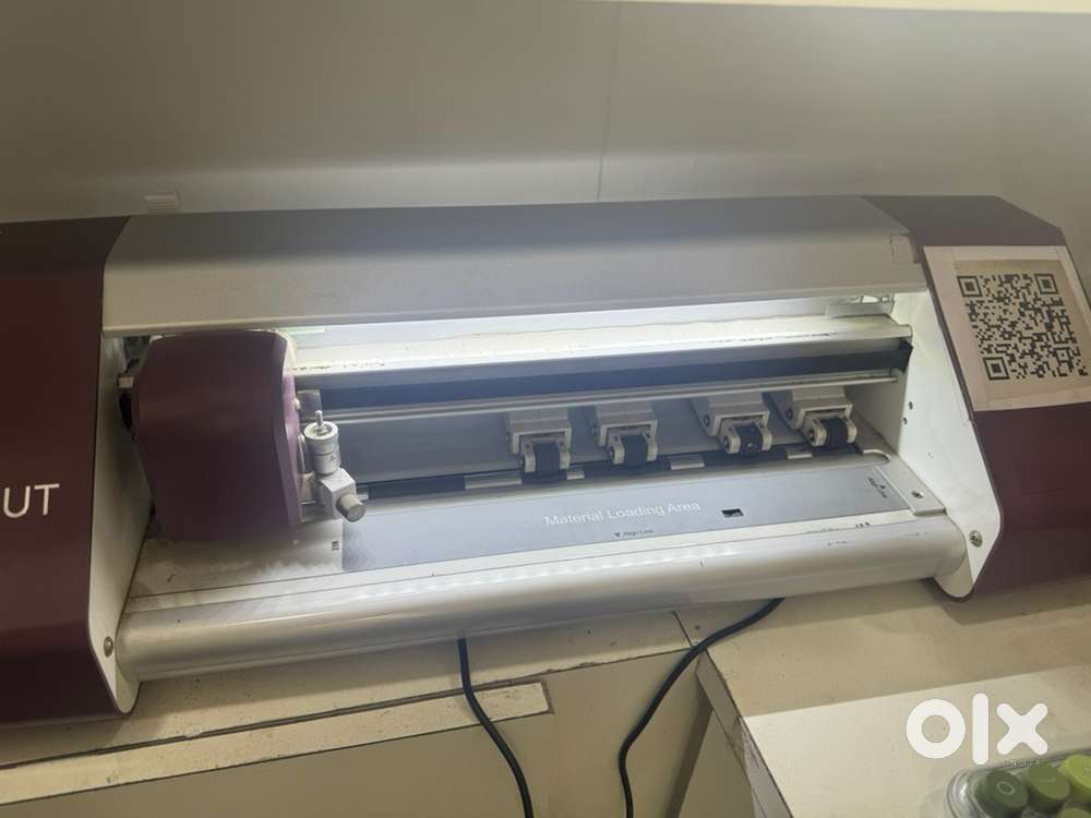 Skin & back lamination cutting machine