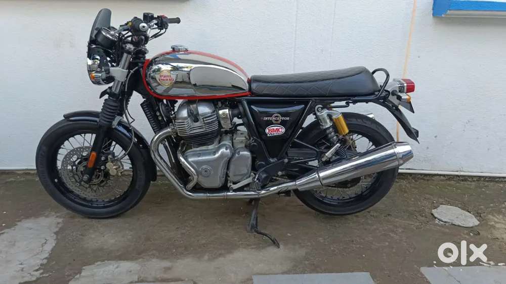 Royal Enfield interceptor 650 full service showroom