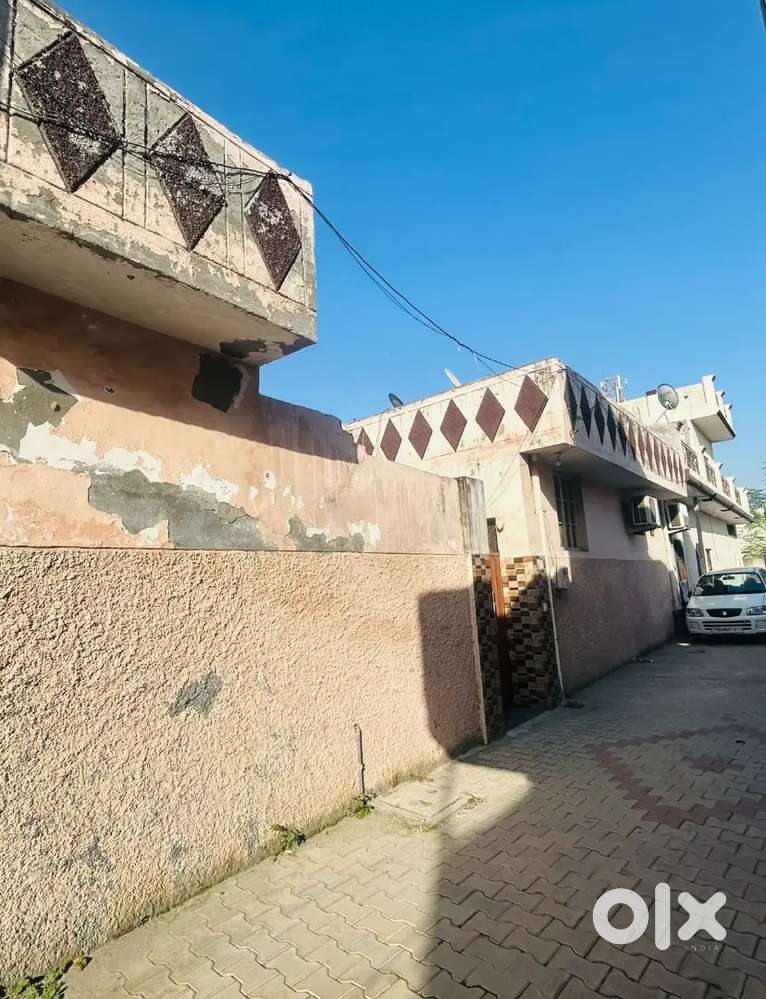 5marle house nurpur near shirimann hospital
