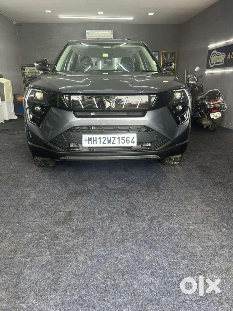 Mahindra XUV 3XO 2024 Petrol 11000 Km Driven