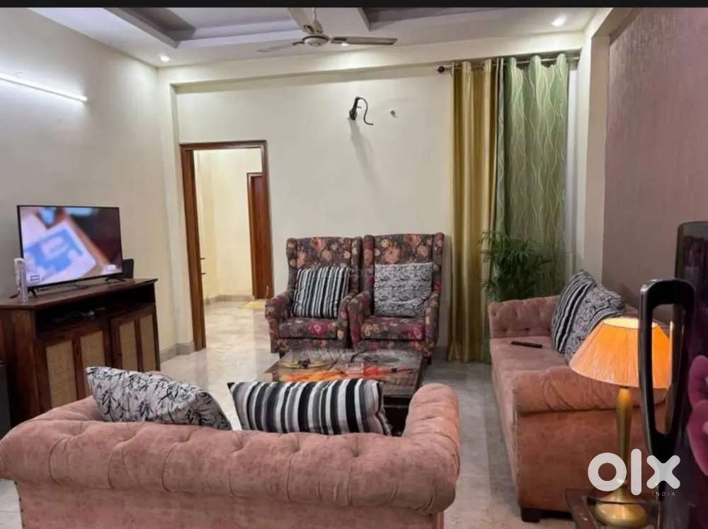 2bhk fully furnished independent flat near pathribagh chowk