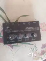 Headphone amplifier