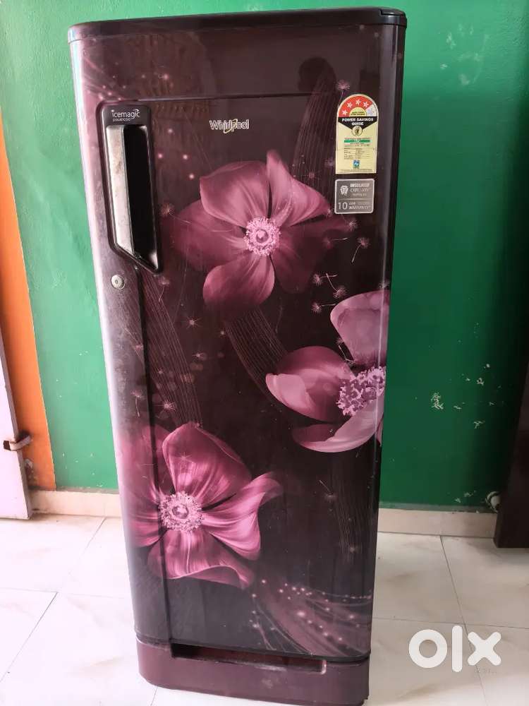 Whirlpool refrigerator  245 L