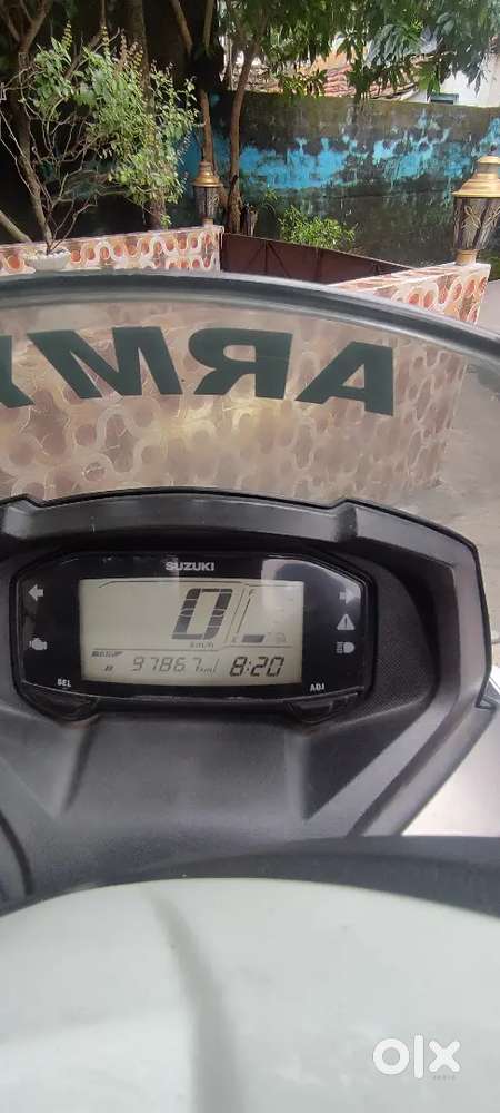 Suzuki Burgman 125 (Urgent Selling)