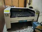 Laser cutting machine co2
