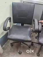 Revloving Chair Set of 3 at Rs: 3000