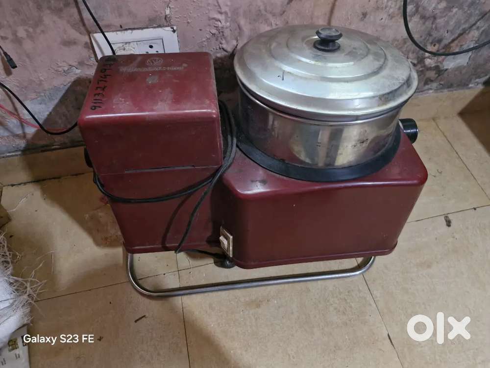 Vijaya Lakshmi Wet Grinder