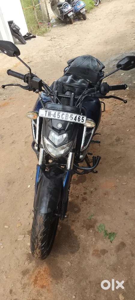 Yamaha Fzs