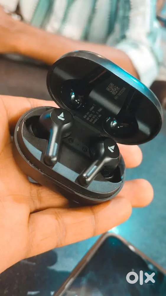 Boat Airdopes 71