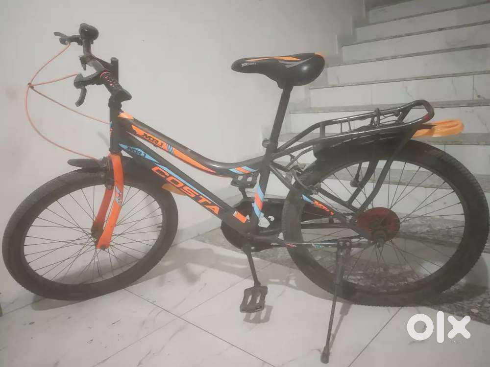 MRJ Costa 24 inch bycycle