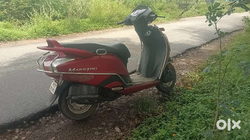 Scooty urgent sales