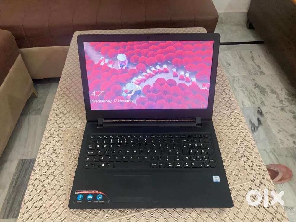 Lenovo laptop 1tb hd,4g ram, windows 10