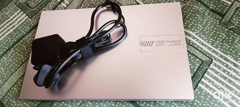 ASUS Vinobook