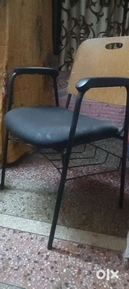 Classic chair