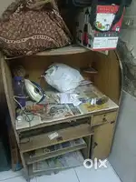 Computer table