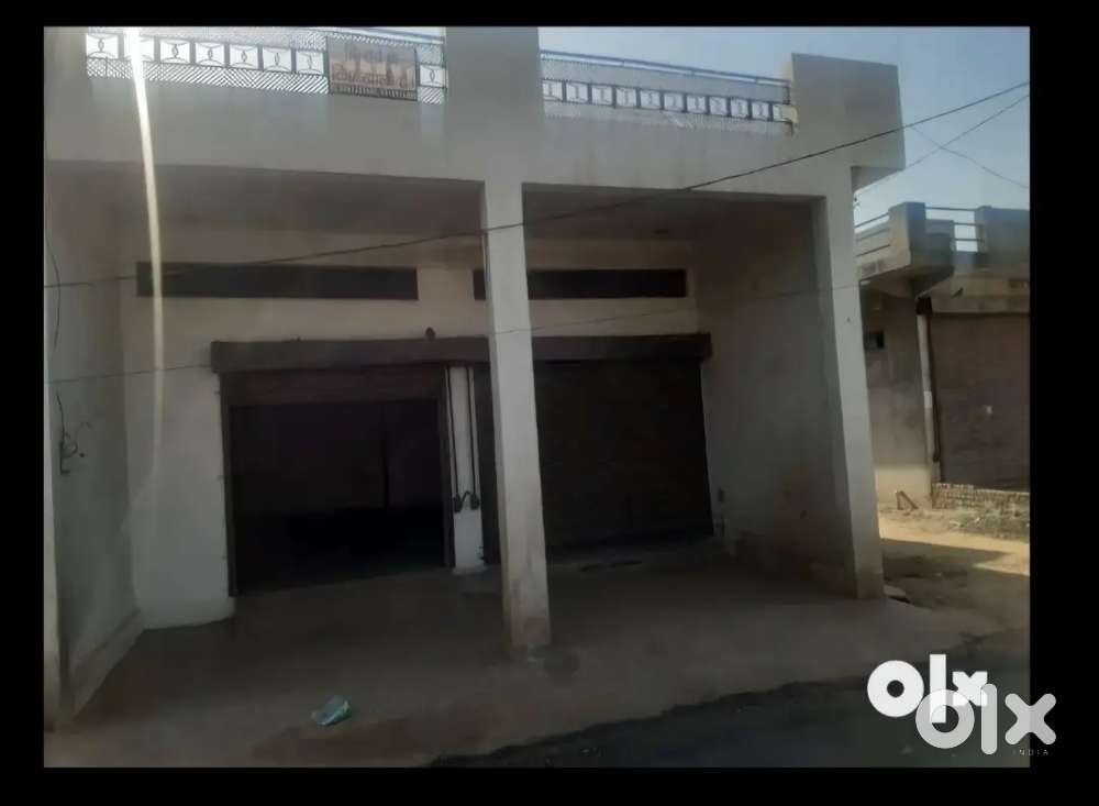 For Rent Showroom, office, godown etc.