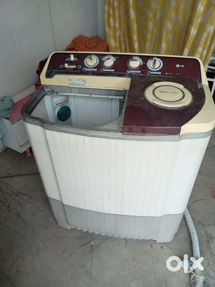 Semi automatic washing machine lg